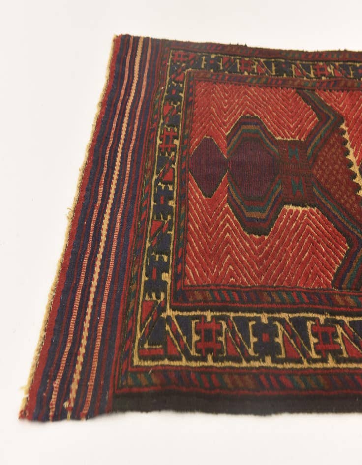 Detail image of  2' 10 x 4' 6  Hand Knotted Sumak Wool Rug