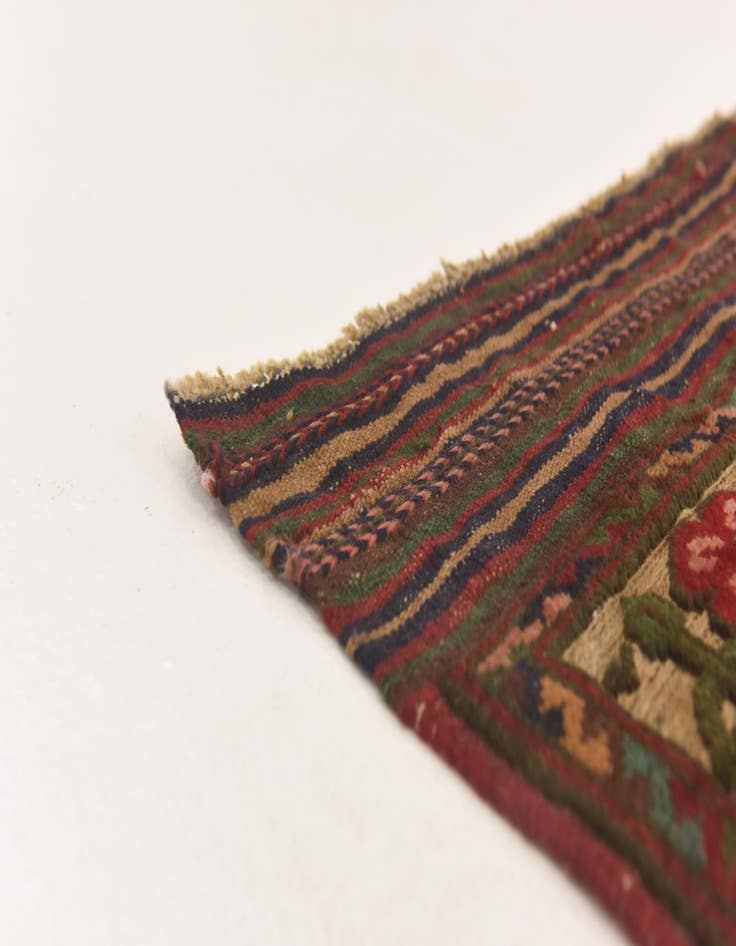 Detail image of  4' 4 x 5' 10  Hand Knotted Sumak Wool Rug