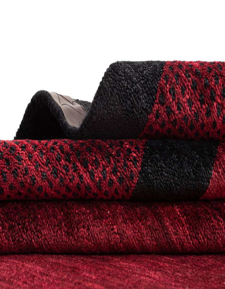 Detail image of  6' 8 x 10' 1 Tabiibaft Wool Rug