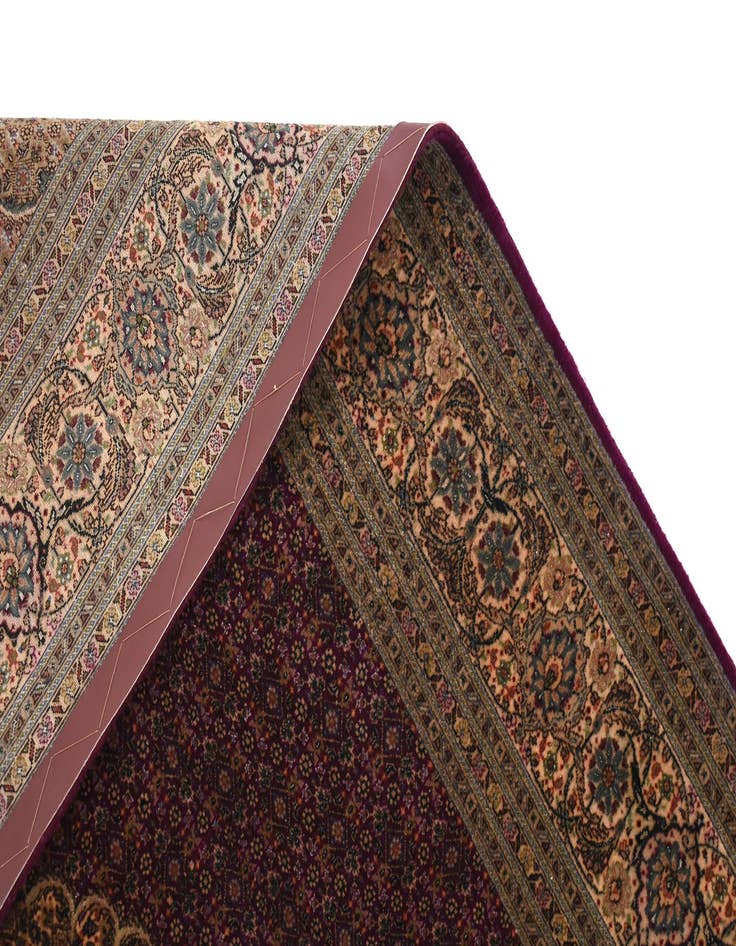 Detail image of  6' 8 x 9' 10 Tabriz Mahi Rug