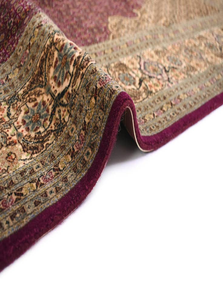 Detail image of  6' 8 x 9' 10 Tabriz Mahi Rug