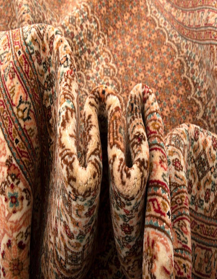 Detail image of  5' x 6' 11 Tabriz Mahi Rug
