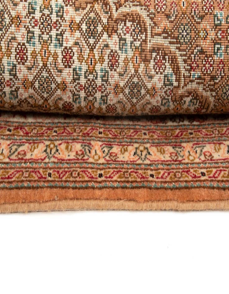 Detail image of  5' x 6' 11 Tabriz Mahi Rug