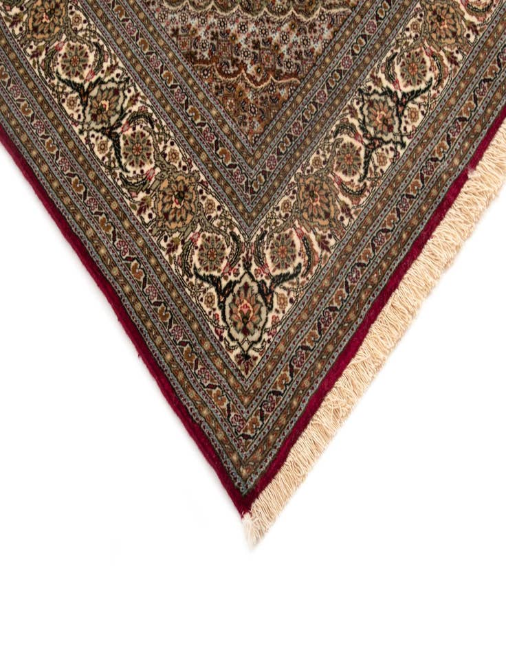 Detail image of  4' 10 x 6' Tabriz Mahi Rug