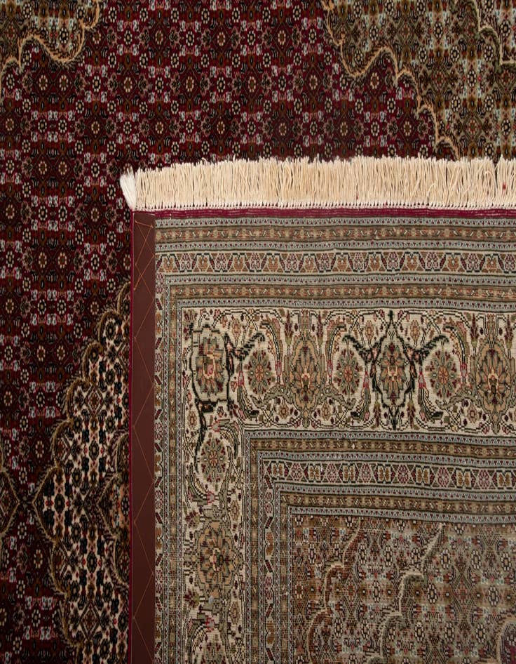 Detail image of  4' 10 x 6' Tabriz Mahi Rug