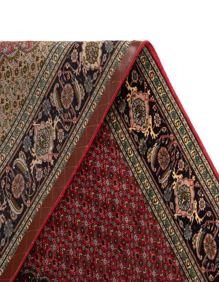 Detail image of  6' 7 x 10' Tabriz Mahi Rug