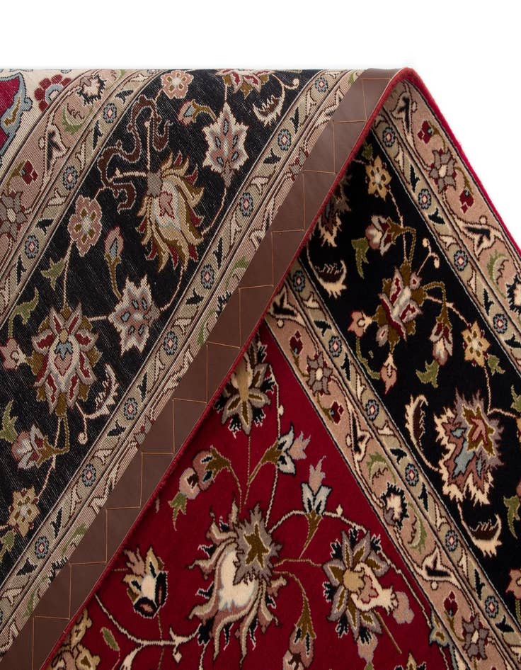 Detail image of  6' 8 x 10' Tabriz Rug