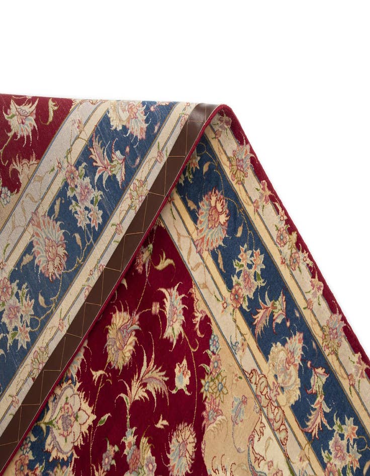 Detail image of  5' 2 x 6' 7 Tabriz Rug