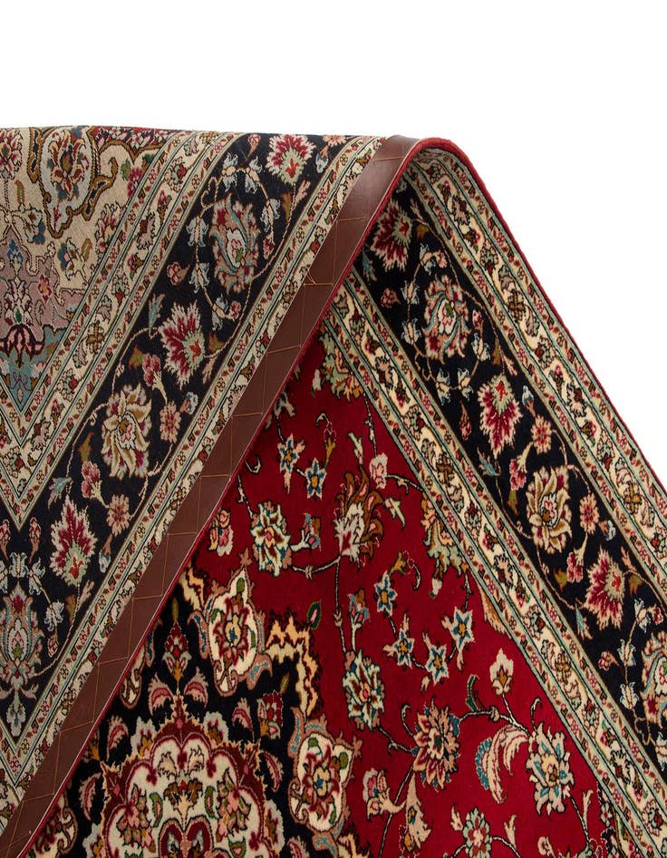 Detail image of  4' 11 x 6' 9 Tabriz Rug