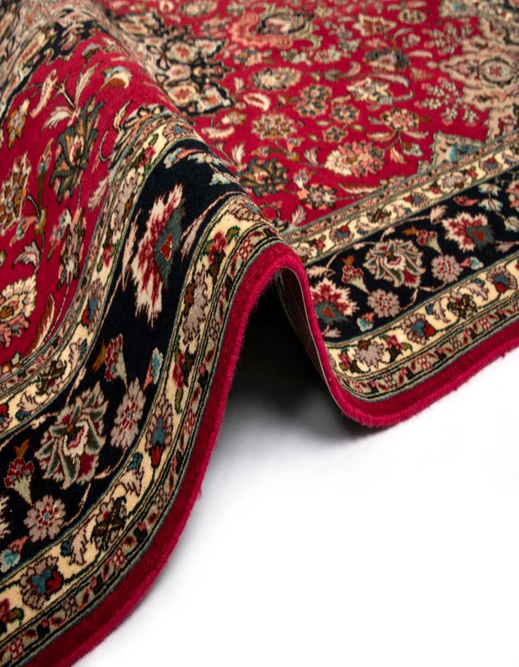 Detail image of  5' 1 x 6' 9 Tabriz Rug