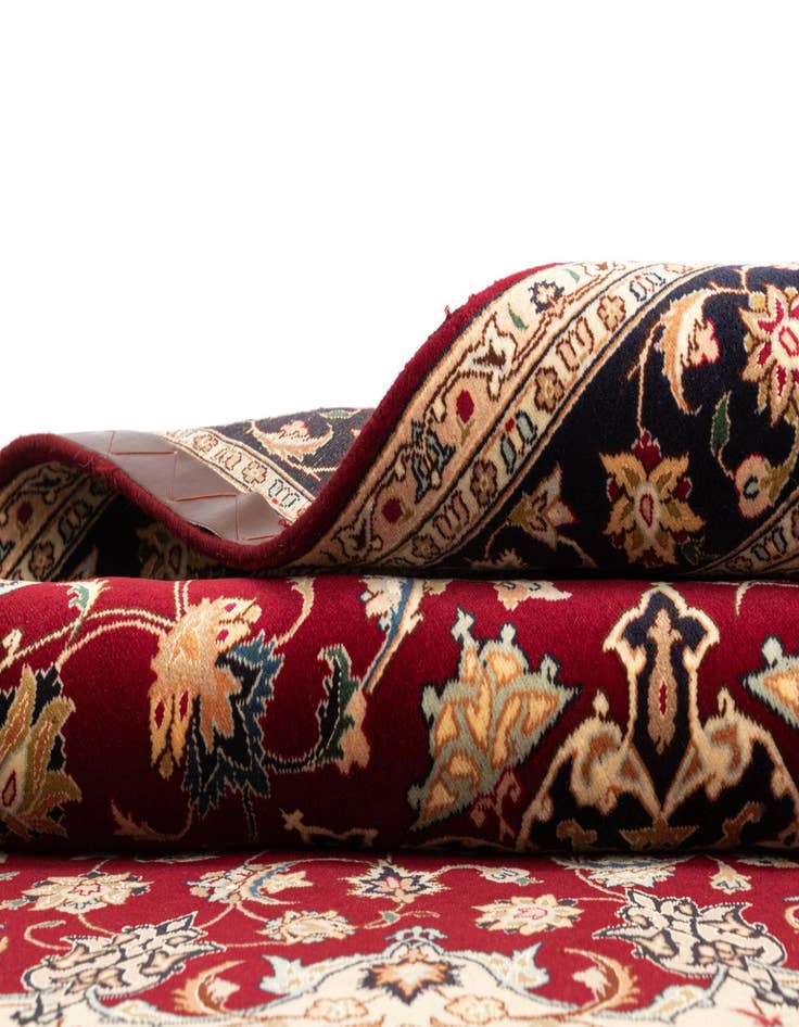 Detail image of  5' 1 x 6' 9 Tabriz Rug