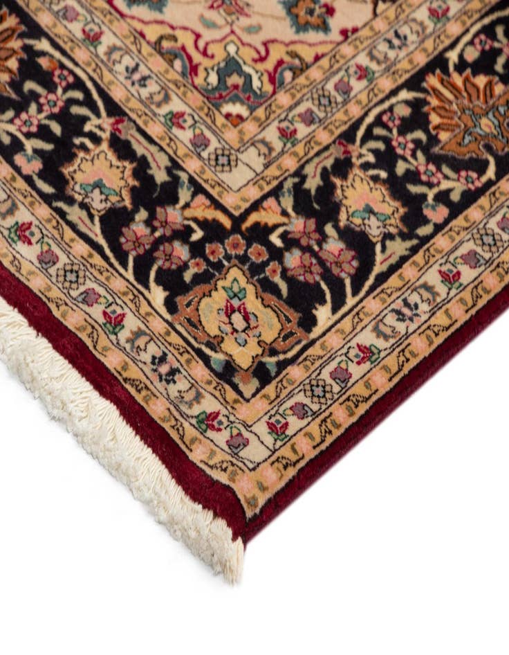 Detail image of  4' 11 x 6' 11 Tabriz Rug