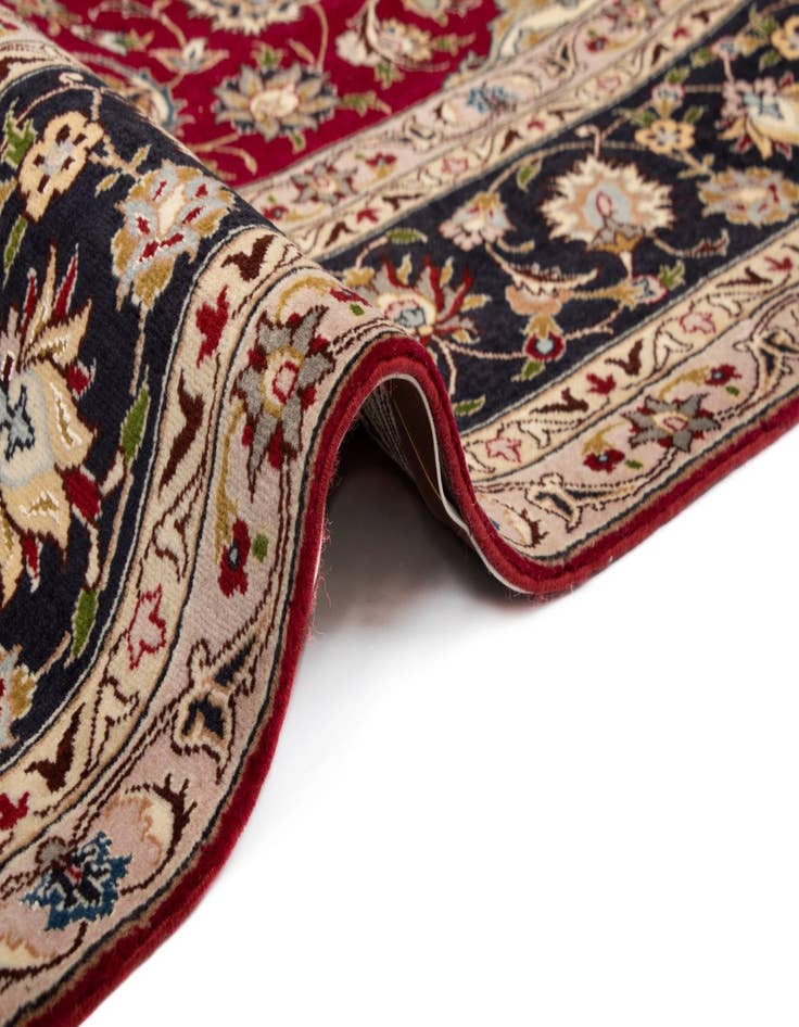 Detail image of  6' 9 x 10' 7 Tabriz Rug