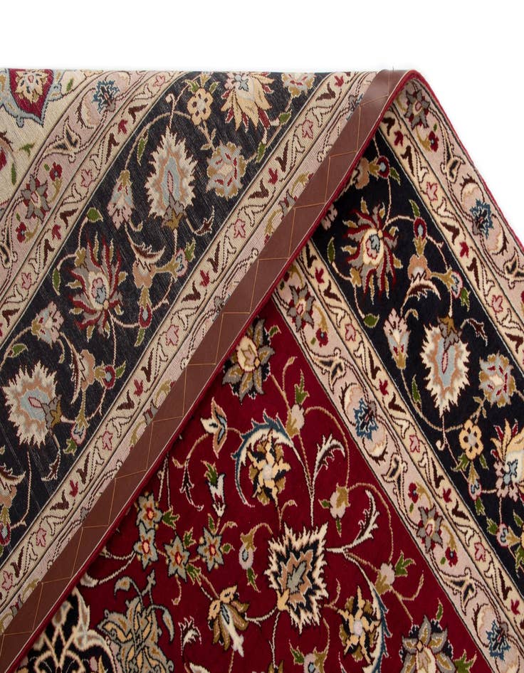 Detail image of  6' 9 x 10' 7 Tabriz Rug