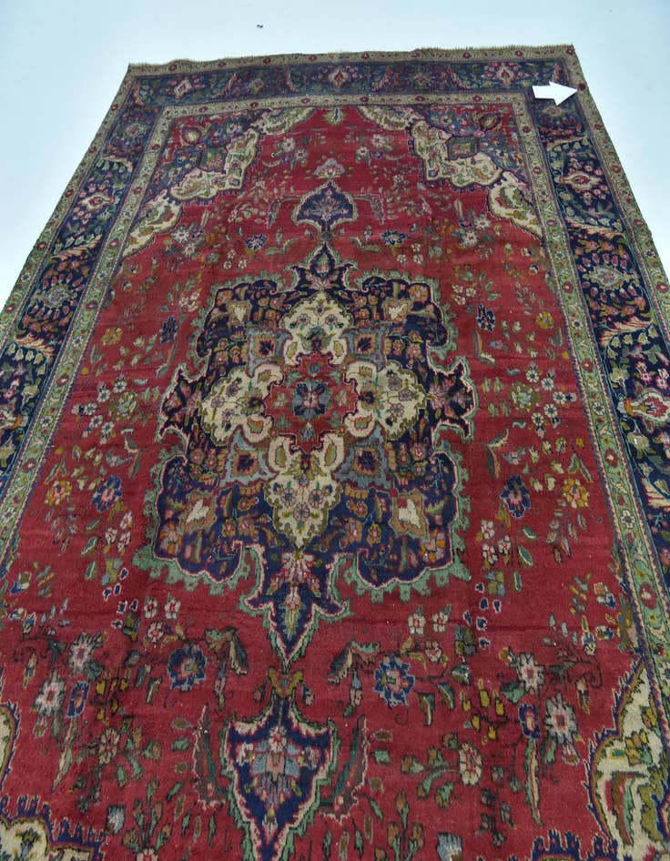 Detail image of  9' 6 x 12' 7  Hand Knotted Tabriz Persian Wool Rug