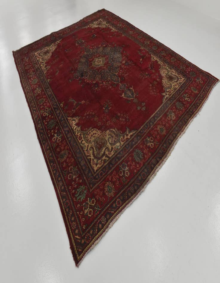 Detail image of 9' 8 x 11' 10 Hand Knotted Tabriz Persian Wool Rug