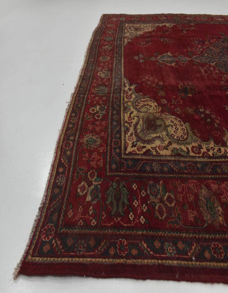 Detail image of 9' 8 x 11' 10 Hand Knotted Tabriz Persian Wool Rug