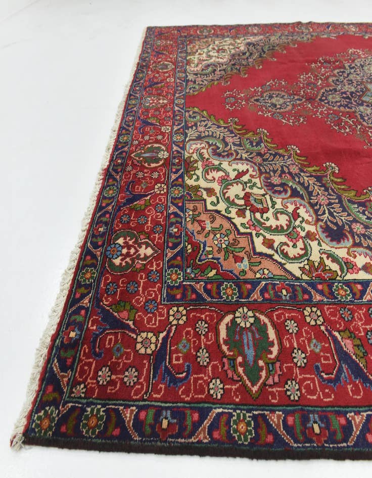 Detail image of  9' 6 x 13'  Hand Knotted Tabriz Persian Wool Rug