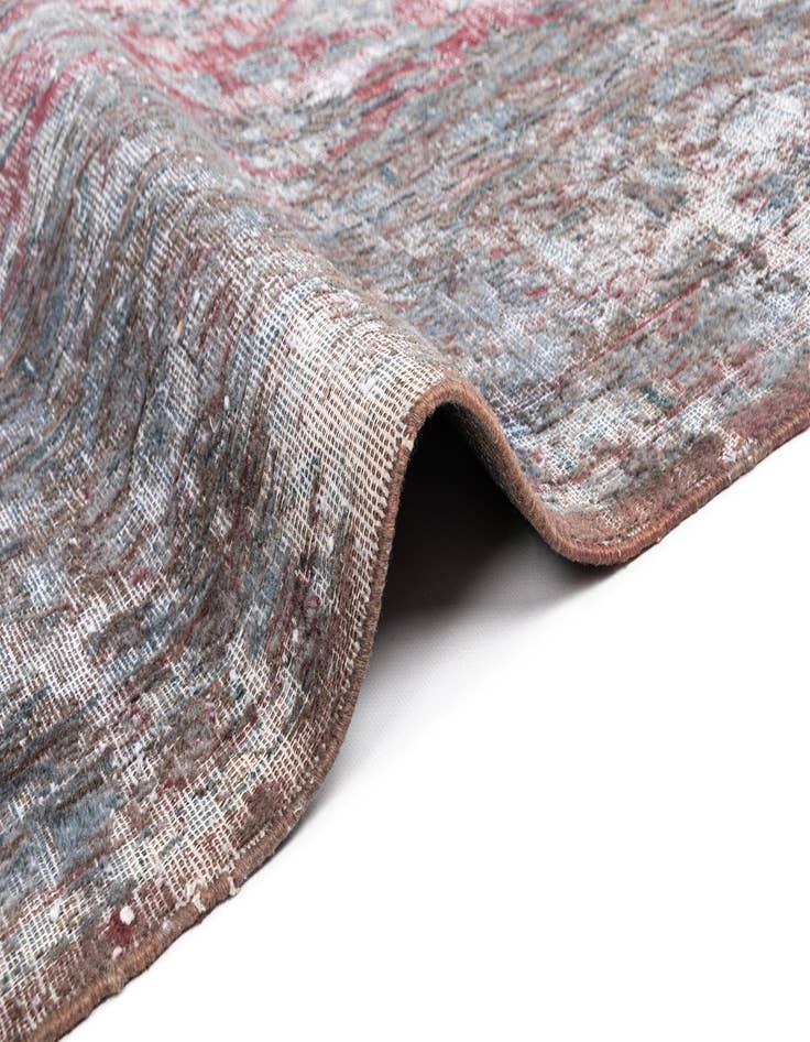 Detail image of  9' 5 x 13' 1 Vintage Royal Wool Rug