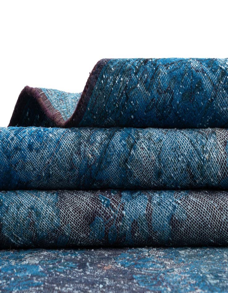 Detail image of  9' 7 x 12' 8 Vintage Royal Wool Rug