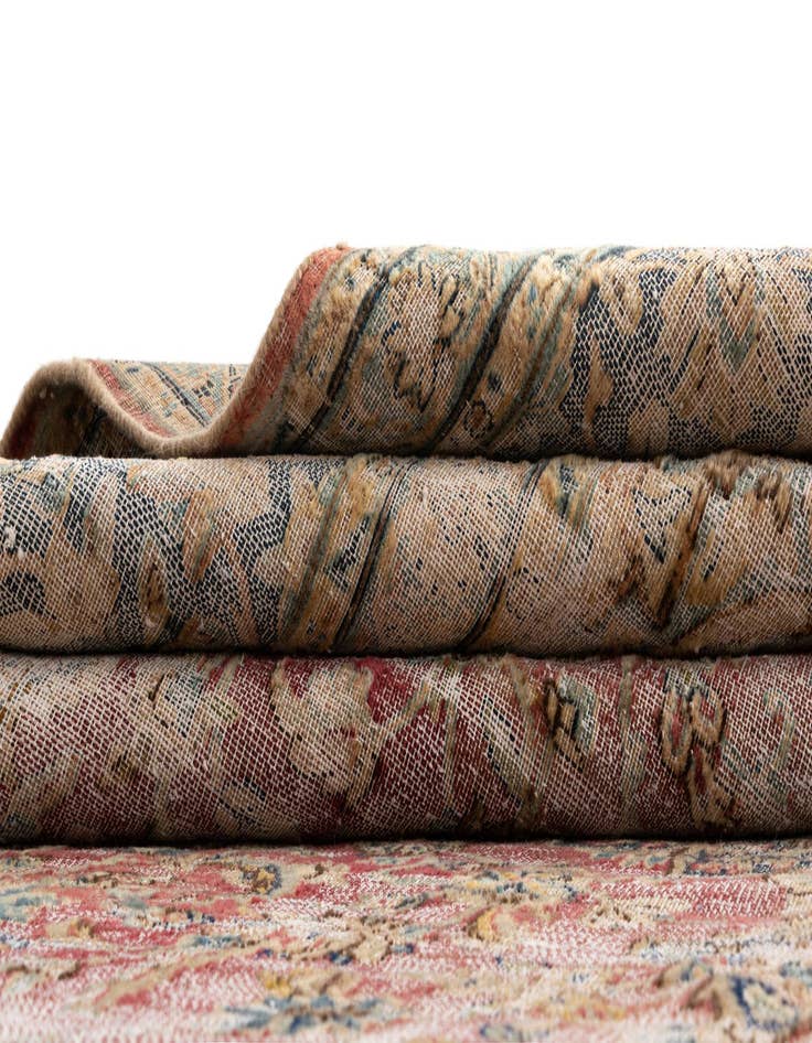 Detail image of  8' 5 x 11' 5 Vintage Royal Wool Rug