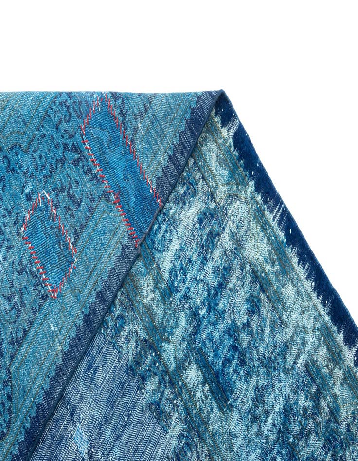 Detail image of  9' 1 x 12' 1 Vintage Royal Wool Rug