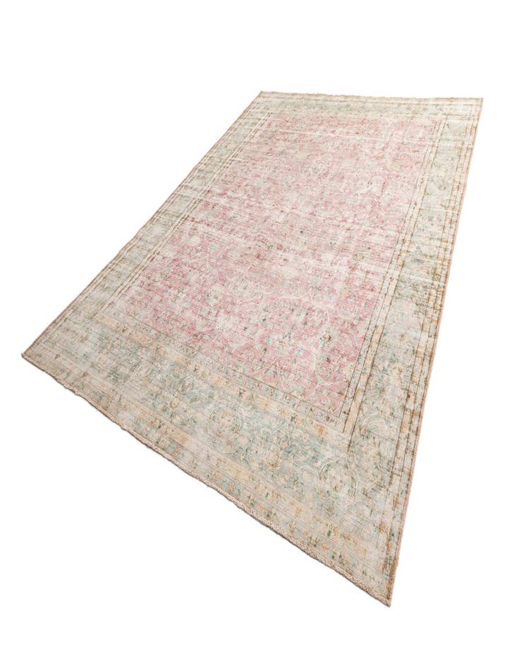 Detail image of  9' 8 x 12' 11 Vintage Royal Wool Rug