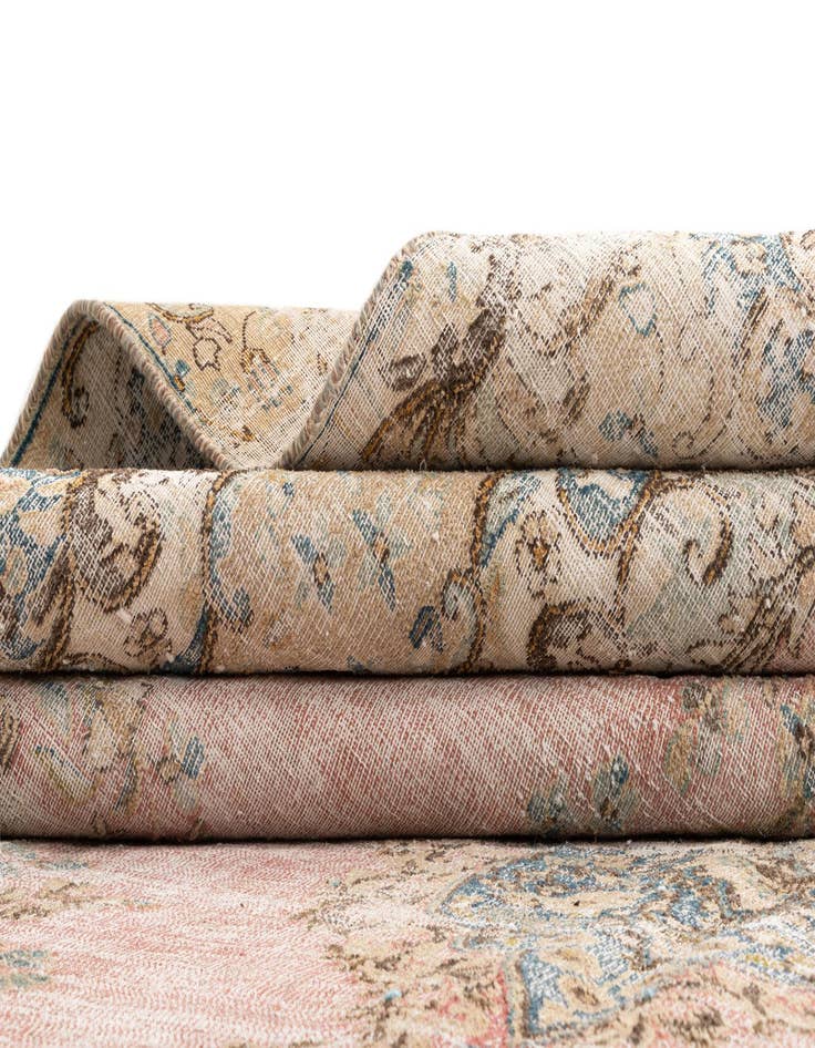 Detail image of  9' 4 x 13' 5 Vintage Royal Wool Rug