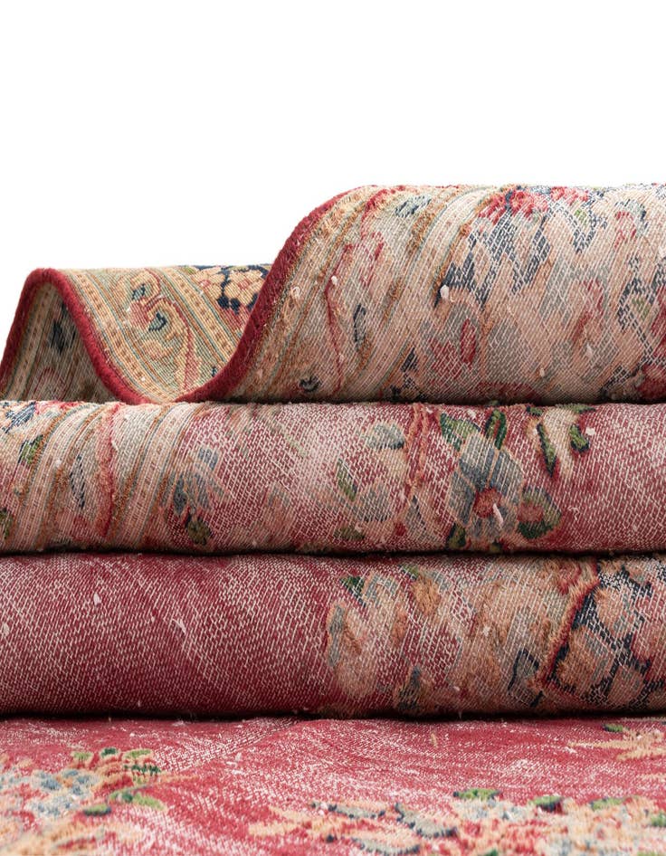 Detail image of  7' 11 x 10' 3 Vintage Royal Wool Rug