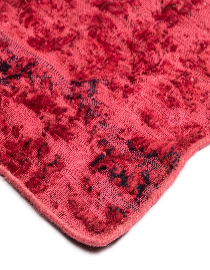 Detail image of  5' 9 x 8' 10 Vintage Royal Wool Rug