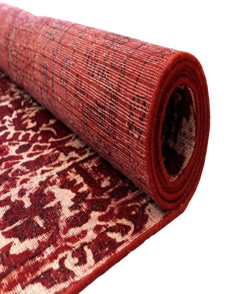 Detail image of  6' 4 x 9' 8 Vintage Royal Wool Rug