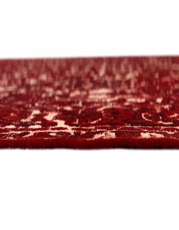 Detail image of  6' 4 x 9' 8 Vintage Royal Wool Rug