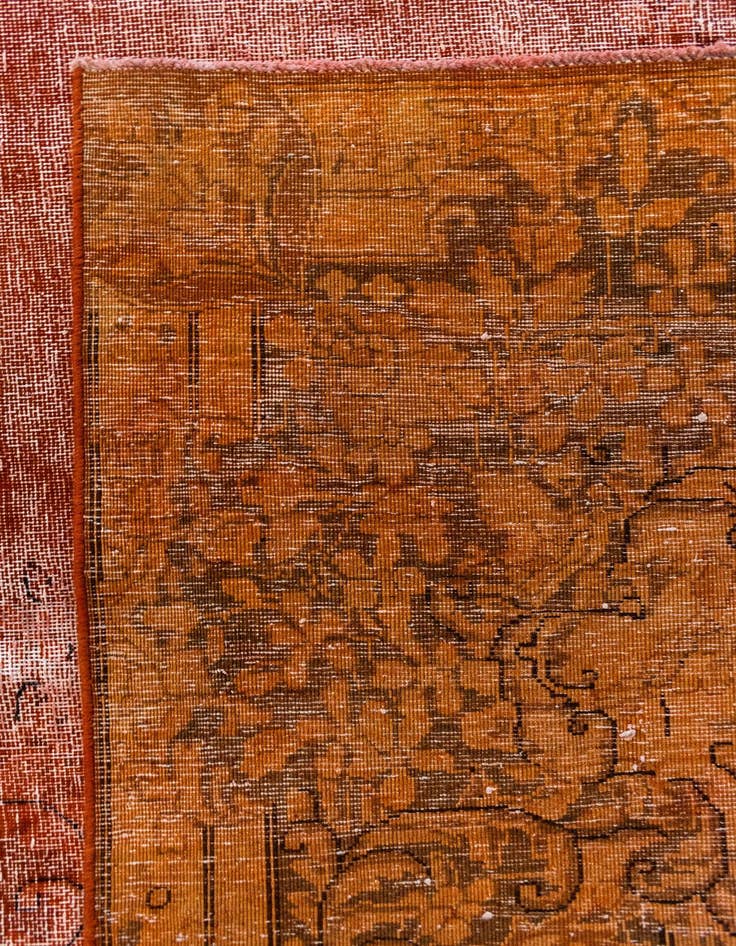 Detail image of  9' 11 x 12' 8 Vintage Royal Wool Rug