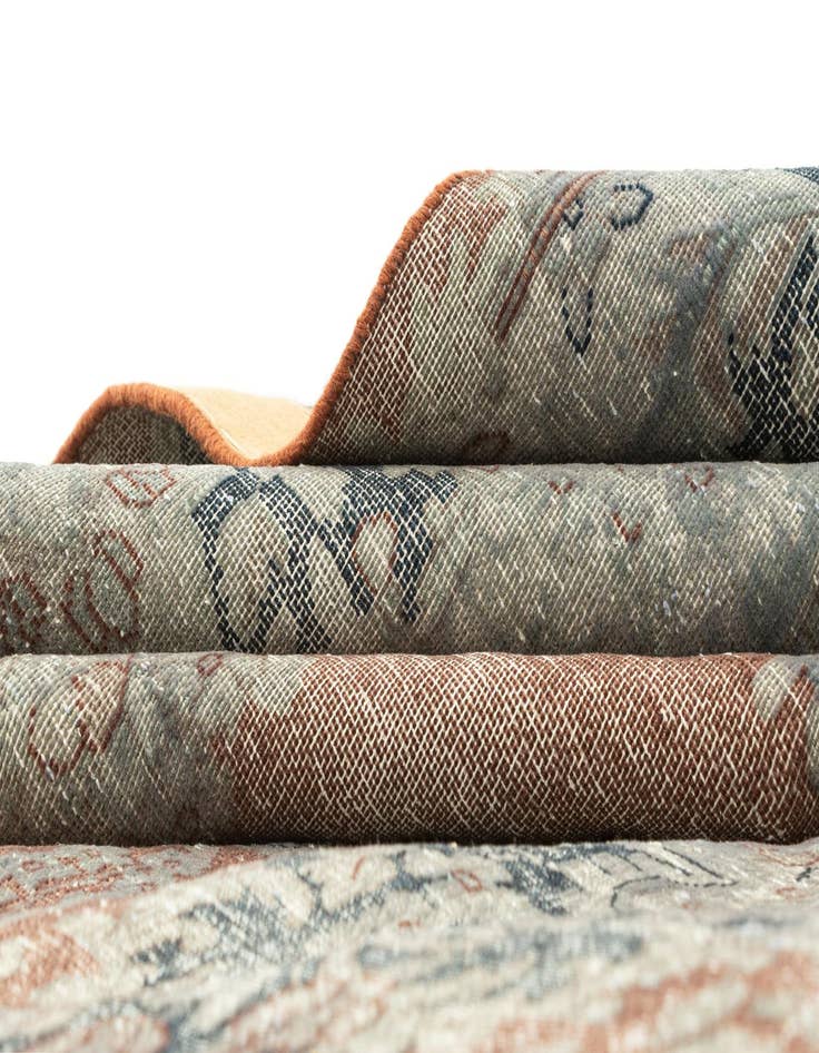 Detail image of  9' 8 x 13' 1 Vintage Royal Rug