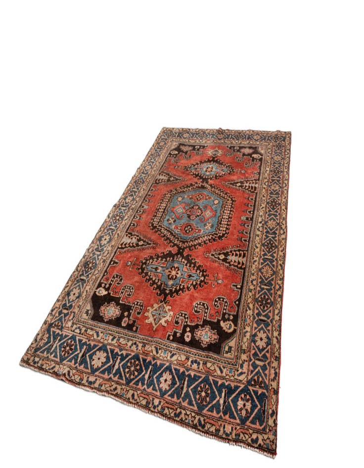 Detail image of  7' x 11' 1 Viss Wool Rug