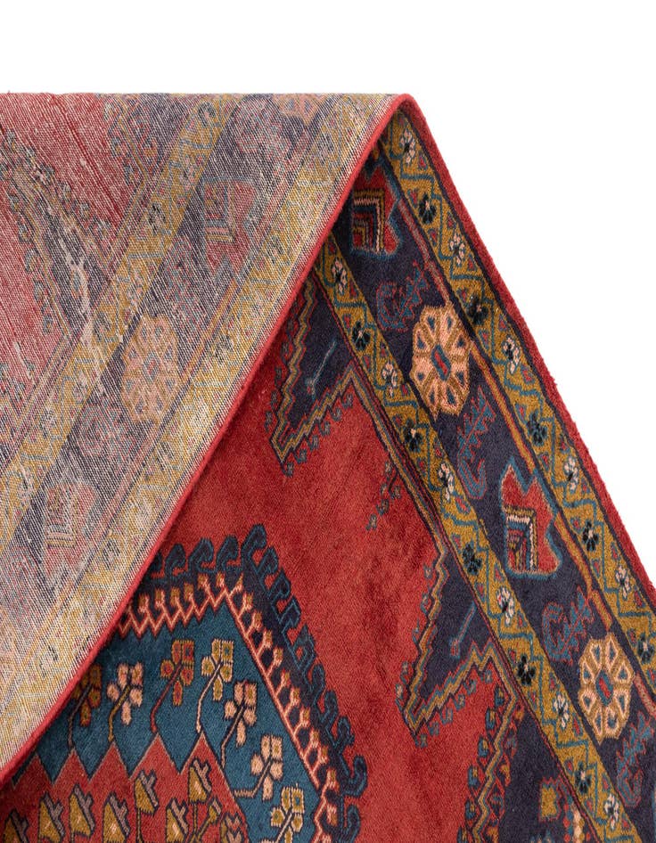 Detail image of  7' 1 x 9' 11 Viss Wool Rug