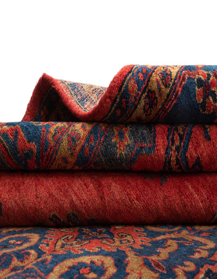 Detail image of  7' 1 x 11' 6 Viss Wool Rug