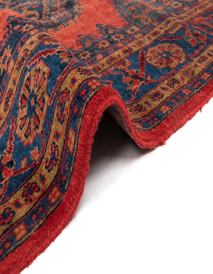 Detail image of  7' 1 x 11' 6 Viss Wool Rug