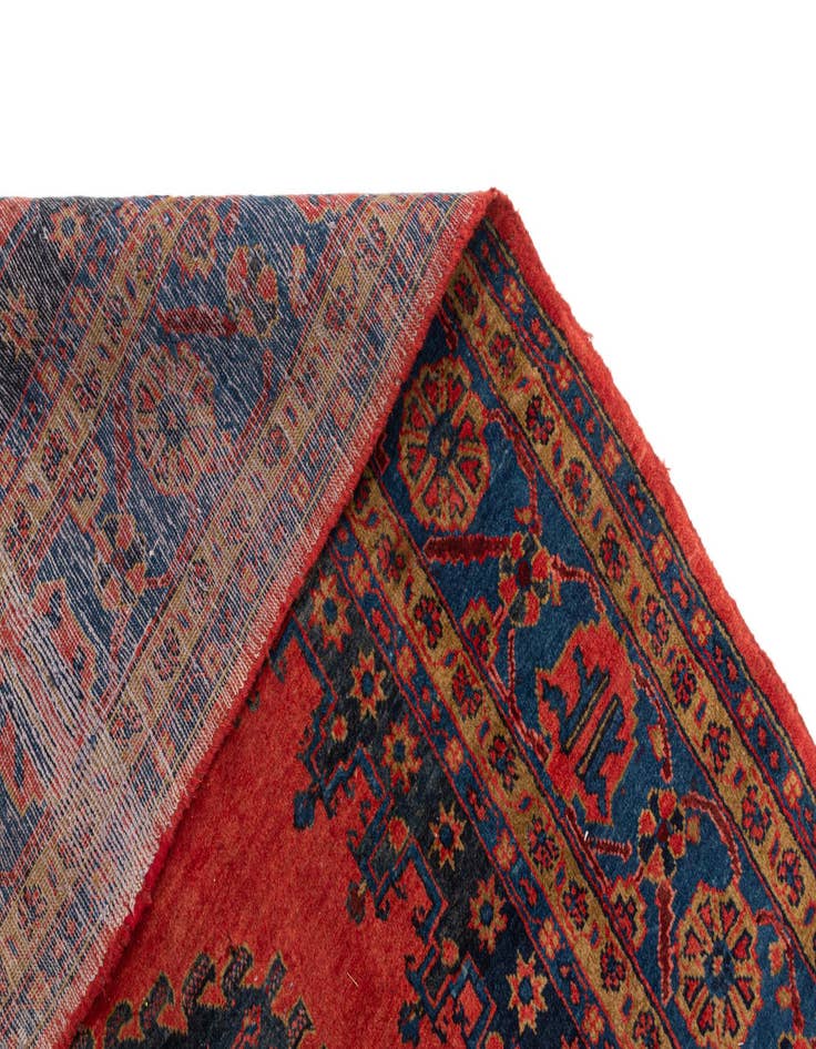 Detail image of  7' 1 x 11' 6 Viss Wool Rug