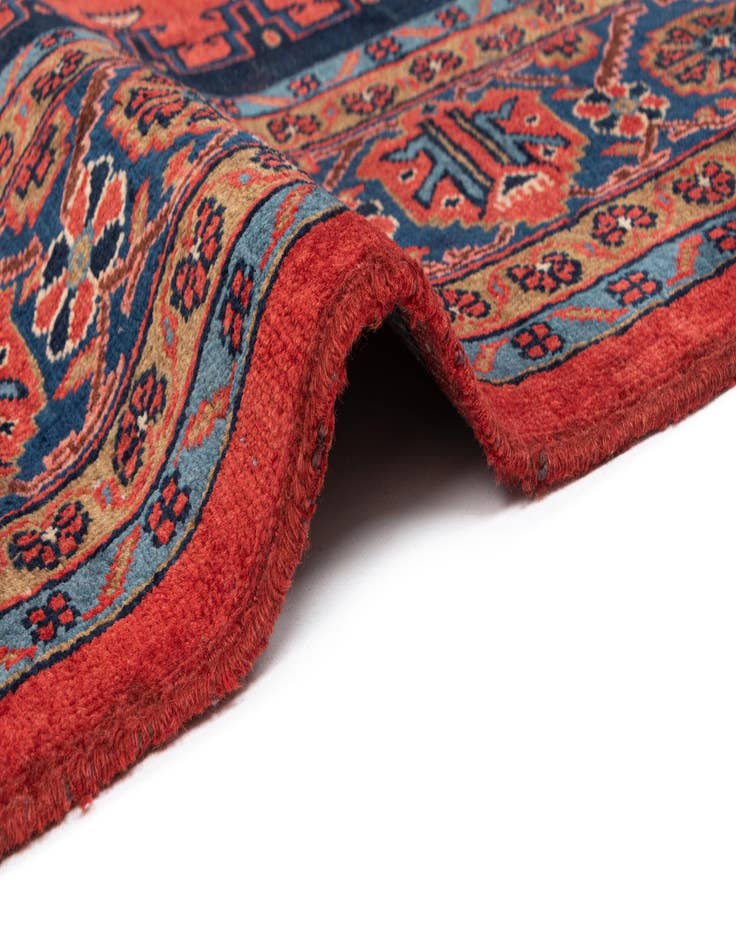 Detail image of  8' 11 x 10' 11 Viss Wool Rug