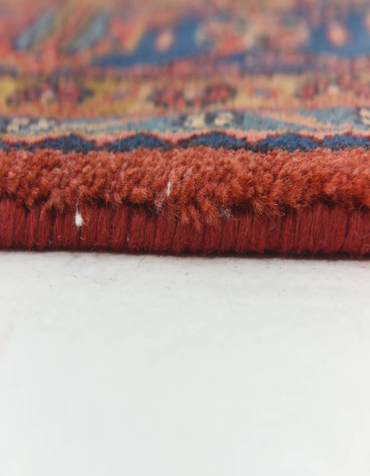 Detail image of  7' 10 x 11' 6  Hand Knotted Viss Persian Wool Rug