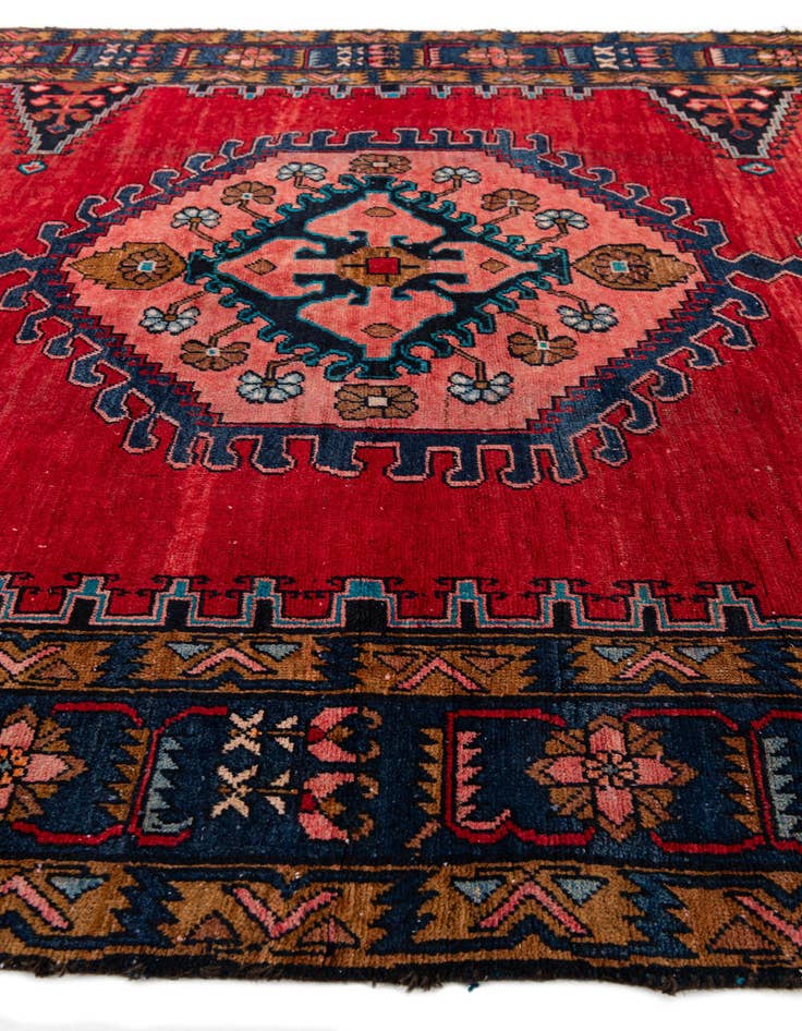 Detail image of 7' x 10' Hand Knotted Viss Persian Wool Rug