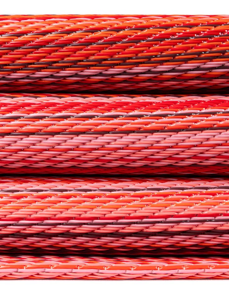 Detail image of  5' x 8'  Washable Vista Breeze Indoor / Outdoor Rug