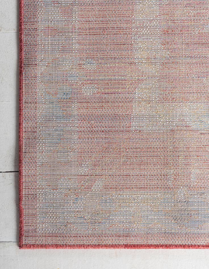 Detail image of  2' 2 x 3' Williamsburg Rug
