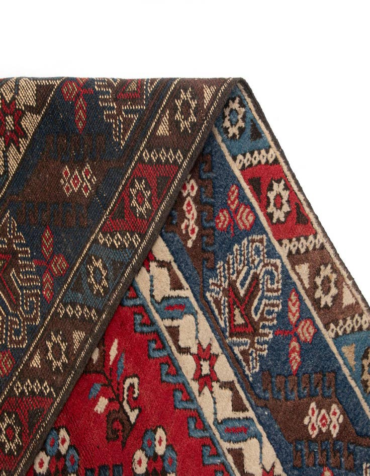 Detail image of  6' 5 x 9' 2 Yalameh Wool Rug