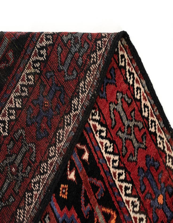 Detail image of 4' 8 x 7' 9 Hand Knotted Yalameh Persian Wool Rug