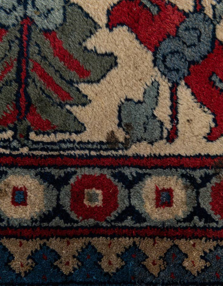 Detail image of  9' 9 x 13' 7  Hand Knotted Yalameh Wool Rug