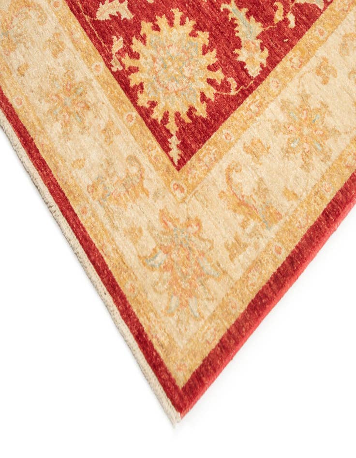 Detail image of  5' 7 x 8' 1 Ziegler Wool Rug