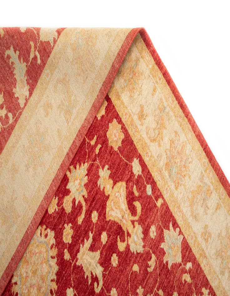 Detail image of  5' 7 x 8' 1 Ziegler Wool Rug