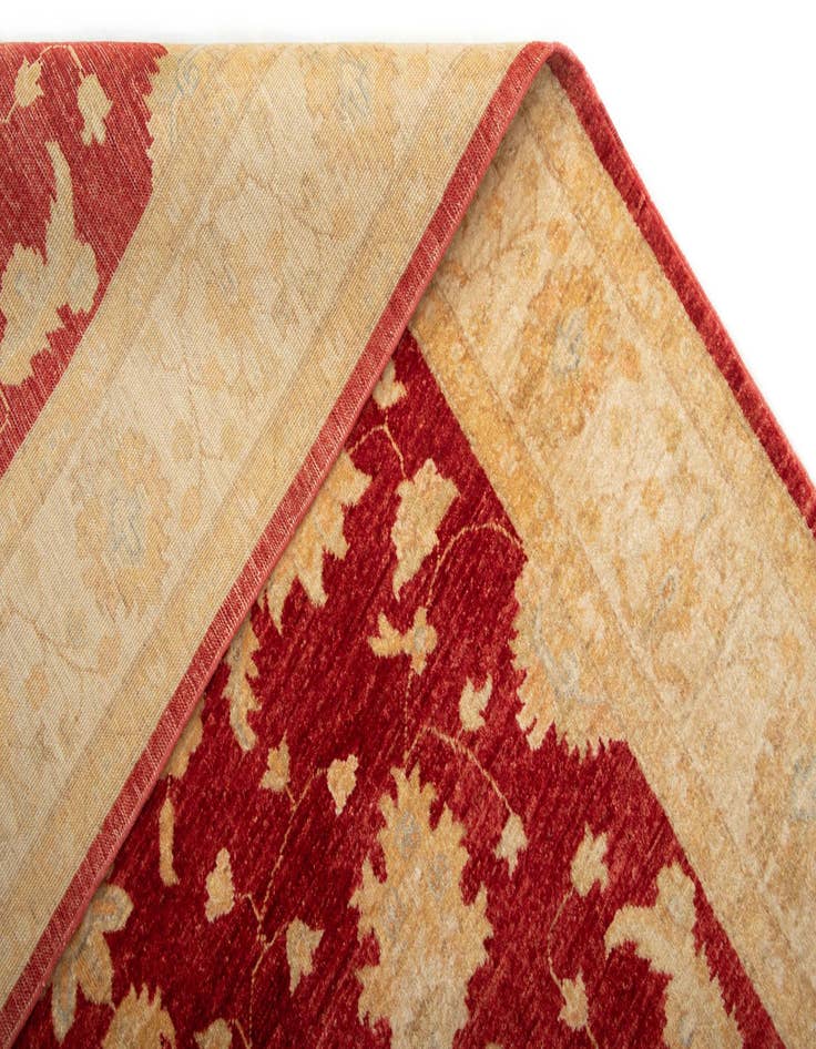 Detail image of  5' 7 x 7' 9 Ziegler Wool Rug